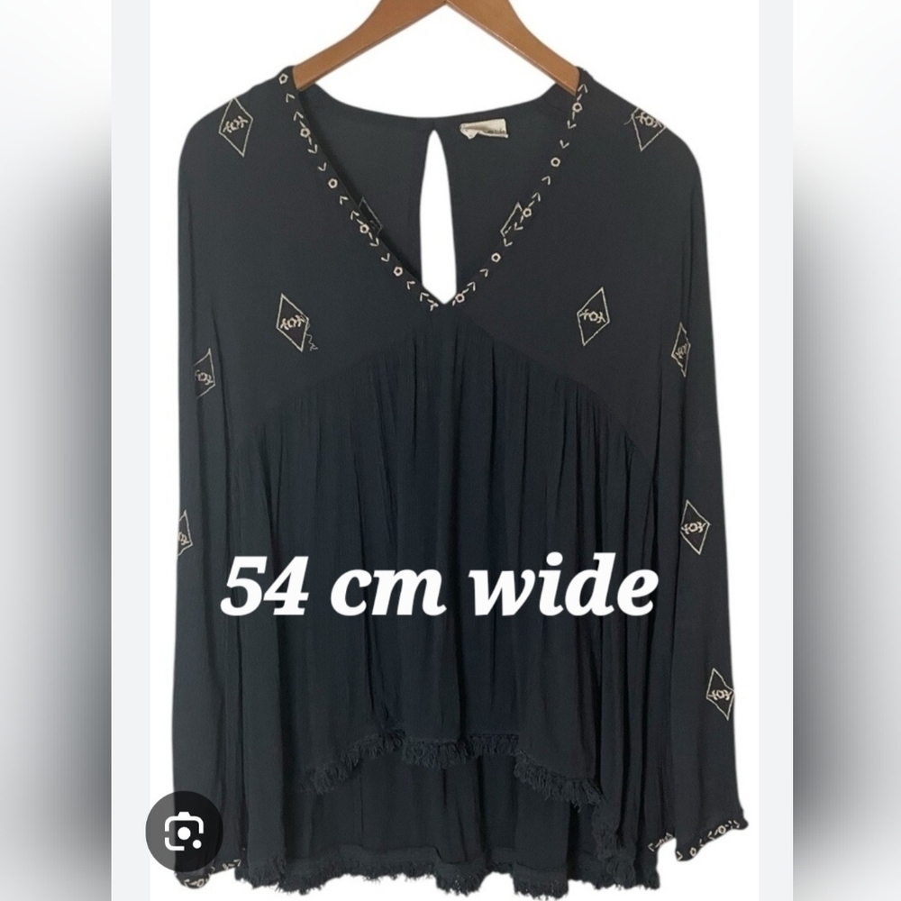 NATURAL LIFE Black Long Sleeve Top with White Accents